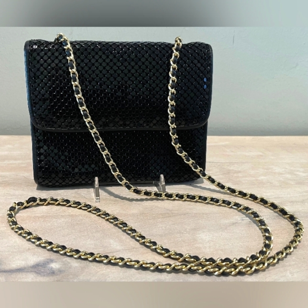 Whiting‎ & Davis Metal Mesh Crossbody Purse With Gold Chain Strap  EUC